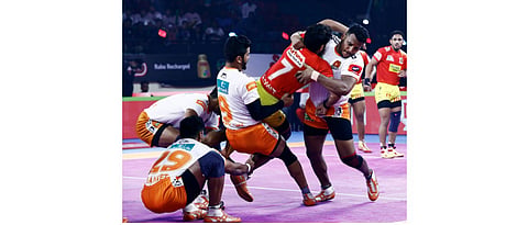 pro kabaddi 2019 : पुणेरी पलटण संघाचा गतउपविजेत्यांनाही दणका