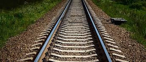 rail track.jpg