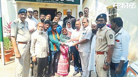 Forest department assistance of Rs 5 lakh to 'that' family