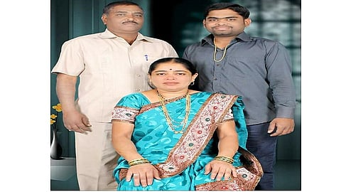 Retired police officer Annasaheb Gavhane suicide cases in sangli latest news breaking news