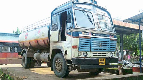 टॅंकरमधील डिझेल पुन्हा टॅंकरमध्येच !; चिपळूण आगारातील प्रकार