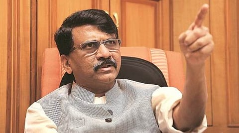तुम्हाला मुंबईशी पंगा घ्यायचाय का? संजय राऊतांचा योगींना इशारा