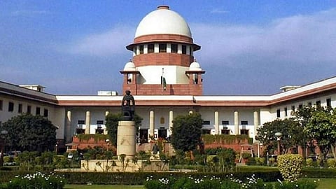 जामीन आणि शिक्षा स्थगित करण्याबाबतची तब्बल 1072 प्रकरणे सर्वोच्च न्यायालयात प्रलंबित; माहिती अधिकारातून स्पष्ट