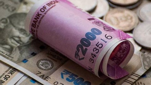 तुम्ही घेतलेल्या कर्जाचा दर कमी झालाय का?