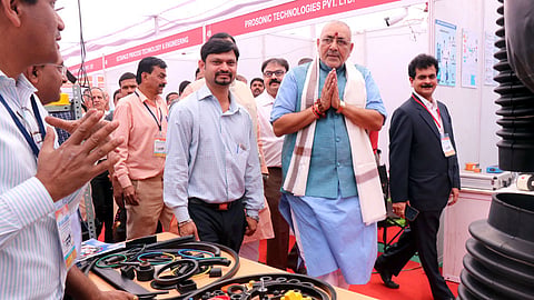 Giriraj Singh