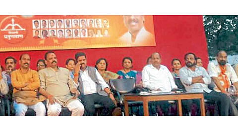 Loksabha 2019 : एकमेकांविरोधी आग ओकणारे तिघे एकत्र