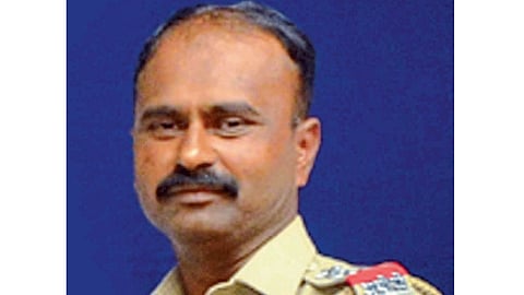 Assistant Police Inspector Shinde Suspended Why