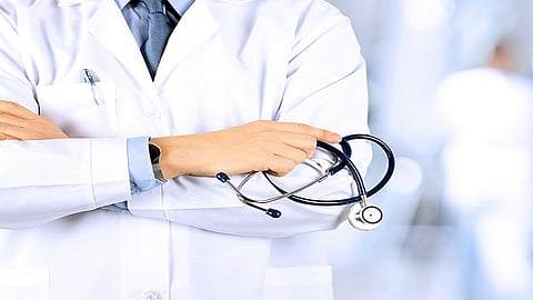 Nagpur NMC cancelled appointments of doctors
