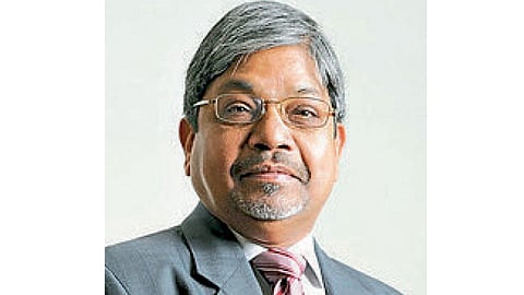 Dr-Bhalchandra-Munagekar