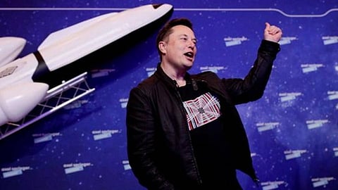 Elon Musk loses 15 billion dollar in a day after Bitcoin warning