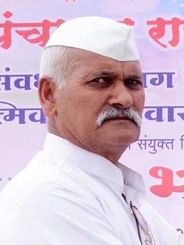 Speaker dies after falling into a well