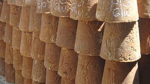 गुळाचा शेतीमाल तारण योजनेत समावेश केवळ मृगजळ?