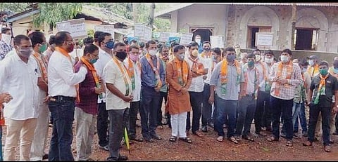 movement against the government in sindhudurg district