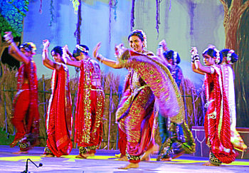 Starvation on artist-technicians due to lockdown; 115 art associations in the state gathered!