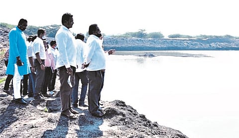 In Kopargaon, officials inspected the lake