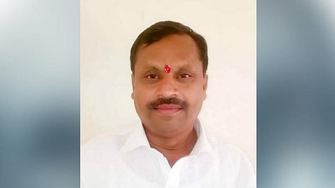 Kantilal Dada Ghodke, a Zilla Parishad member of Rashin Zilla Parishad group, passed away on Sunday night.jpg