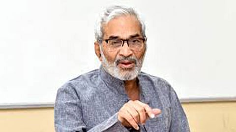Kumar Saptarshee speaks at rajarambapu patil birth anniversary program
