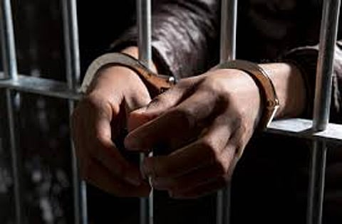 Builder Ravi Shankar Gupta and two others arrested