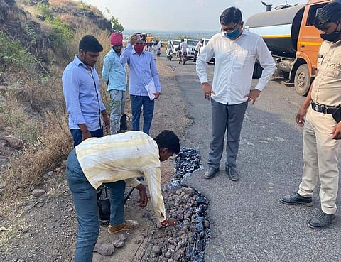Minister Prajakt Tanpure inspected the road
