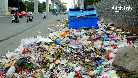 garbage stored in every area Nagpur danger of Malaria