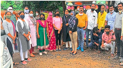 Online Illegal racket raid, two Delhi girls arrested
