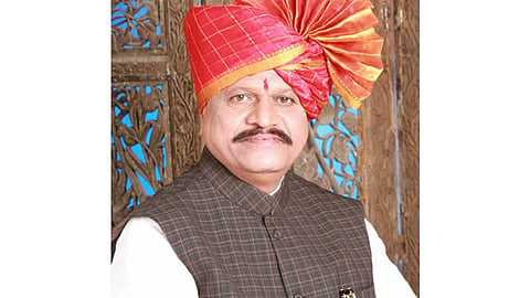 Centers are approved 100 cr rs for Group of Industry of leather says Suresh Khade