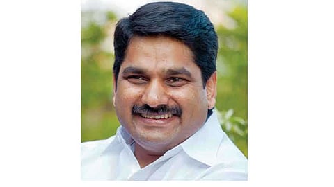 satej patil