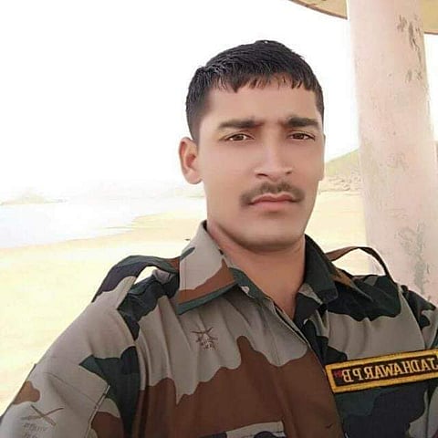 balasaheb jadhavar Soldier dies in accident