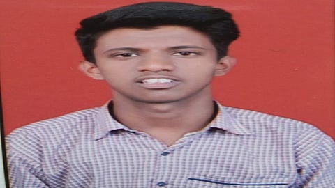 रितेश.jpg