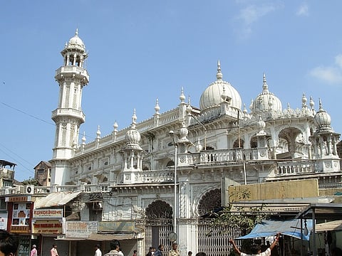 मुंबईतल्या मशिदींमध्ये यापुढे नमाजासाठी अशी असेल नियमावली...