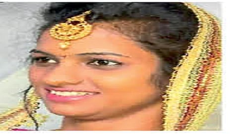bridle attend suicide in aastha kolhapur