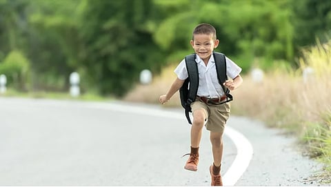 Schooling students get policing lessons!