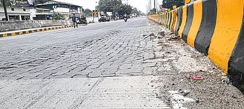 Chance of an accident as the ring road penetrates the ground