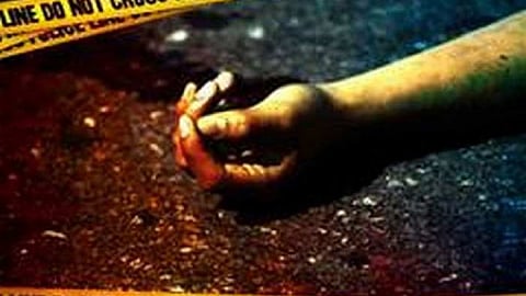 case by throwing stones at the head of a young man in Sangli