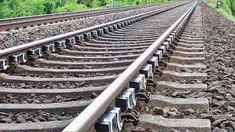 railway track suicide