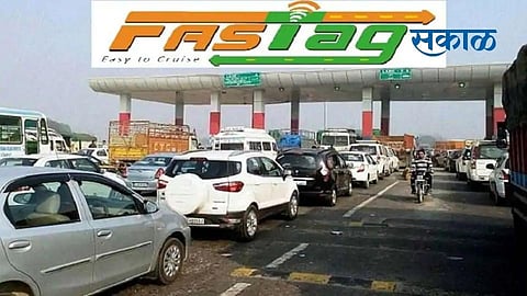 FasTag स्कॅन हाेत नाहीये, थांबा! टाेलचे पैसे देऊ नका; हे वाचा