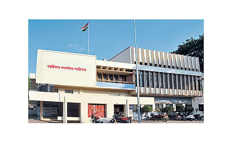 Action On Illegal Construction Of Gadhinglaj Soon Kolhapur Marathi News