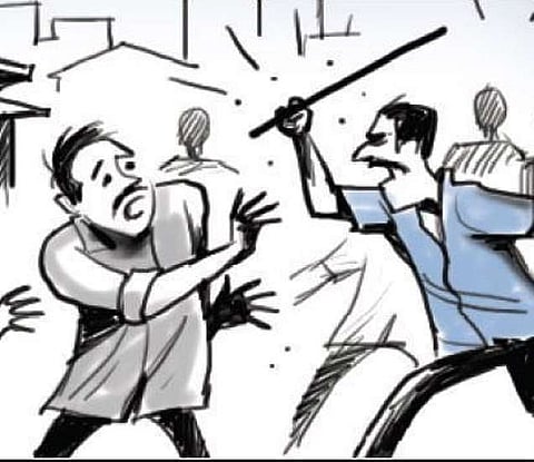 Assault by two gangster at Nagpur