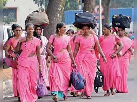 संकट समयी महत्वाची भूमीका बजाविणाऱ्या तेराशे आरोग्यसेविकांचा आमदारांनी केला सन्मान