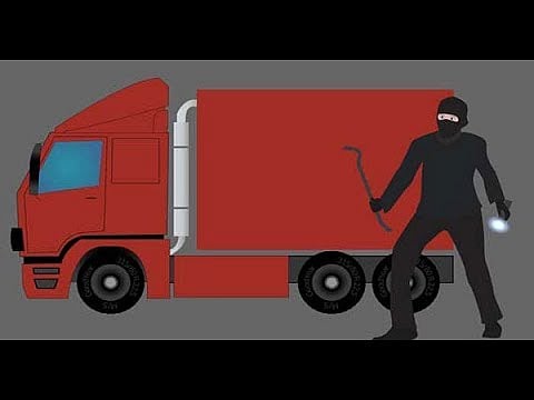 ट्रक चोरट्यांनी
