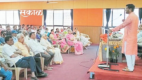 सहकारी संस्थांनी विरोधकांच्या भूमिकेला बळी पडू नये : केशव उपाध्ये