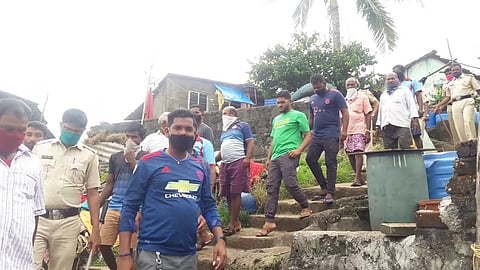 the practice of tsunami disaster management during tsunami in konkan area by police officers