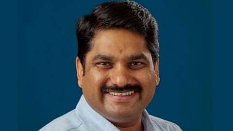 satej patil king maker in Pune graduate election