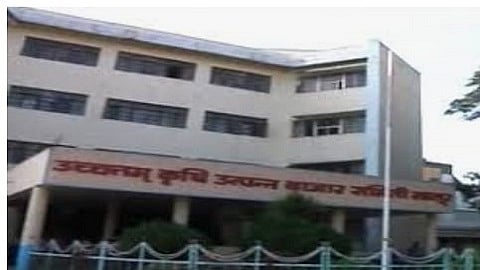 latur bajar.jpg