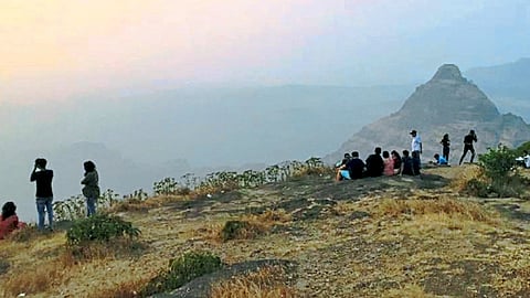 थर्टी फर्स्टसाठी पर्यटकांची लोणावळ्याला पसंती