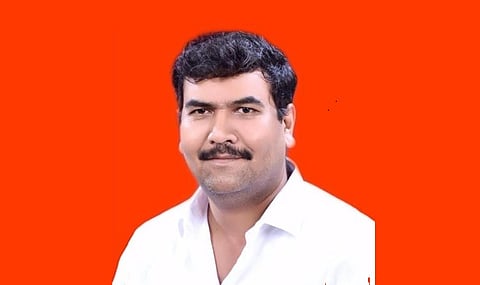 mangesh kadav