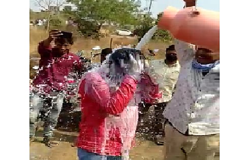 milk anointing of the candidate won in gram panchayat election in ner of yavatmalmilk anointing of the candidate won in gram panchayat election in ner of yavatmal
