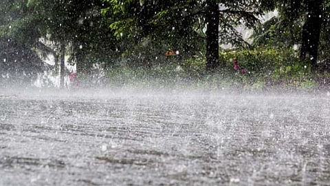 Heavy rains in western part of Kolhapur Heavy rain forecast for Saturday warning alert