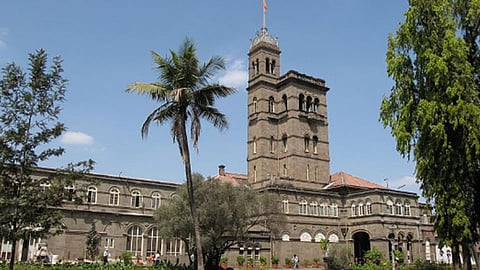 जागतिक क्रमवारीमध्ये विद्यापीठाचे स्थान उंचावले