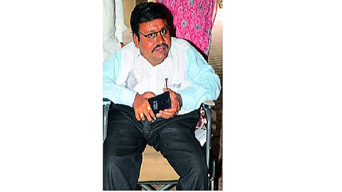 ravindra supekar 1.png